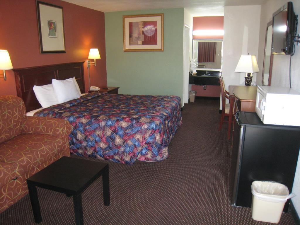 Motel 8 Maricopa Екстериор снимка
