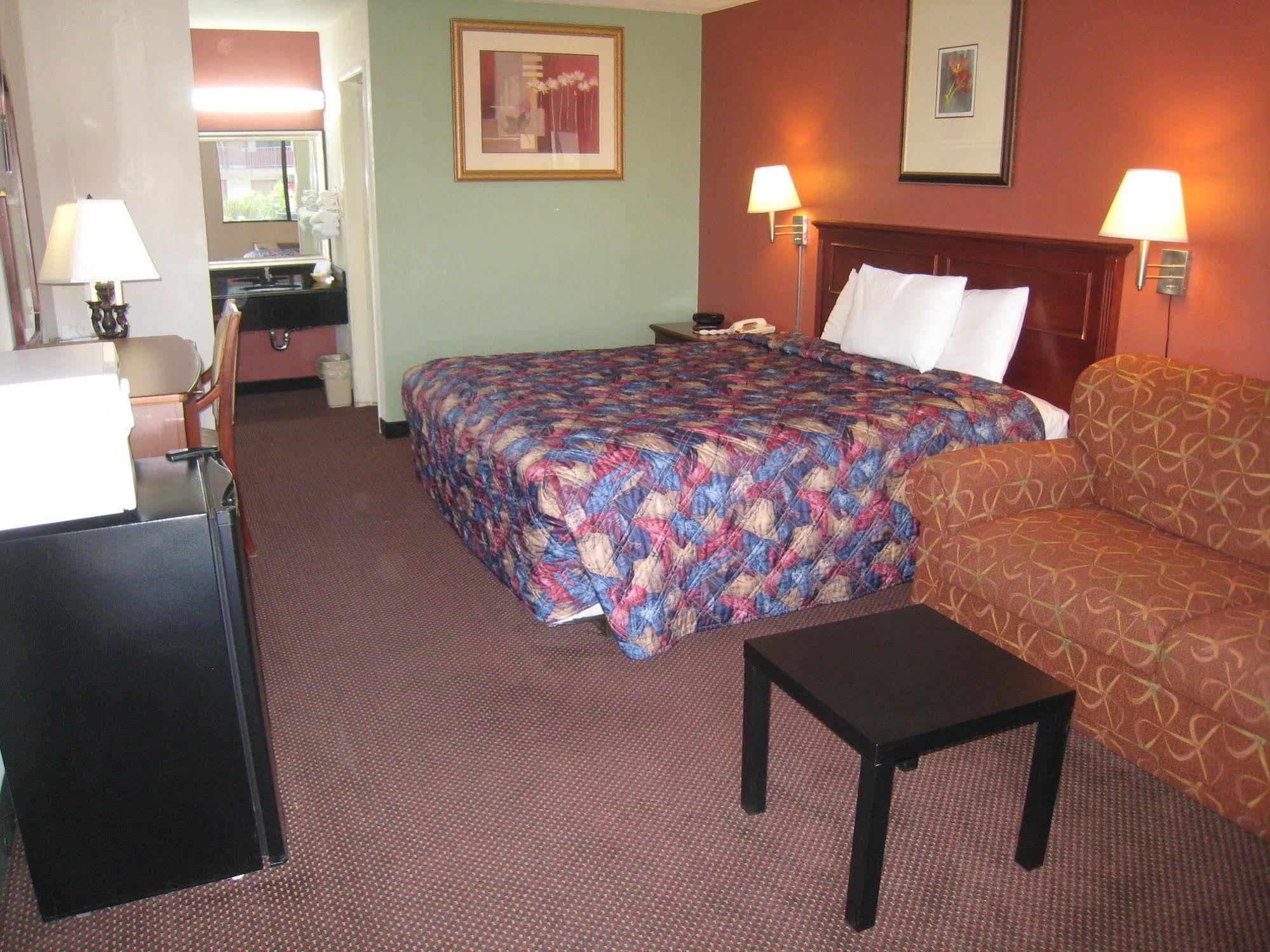 Motel 8 Maricopa Екстериор снимка